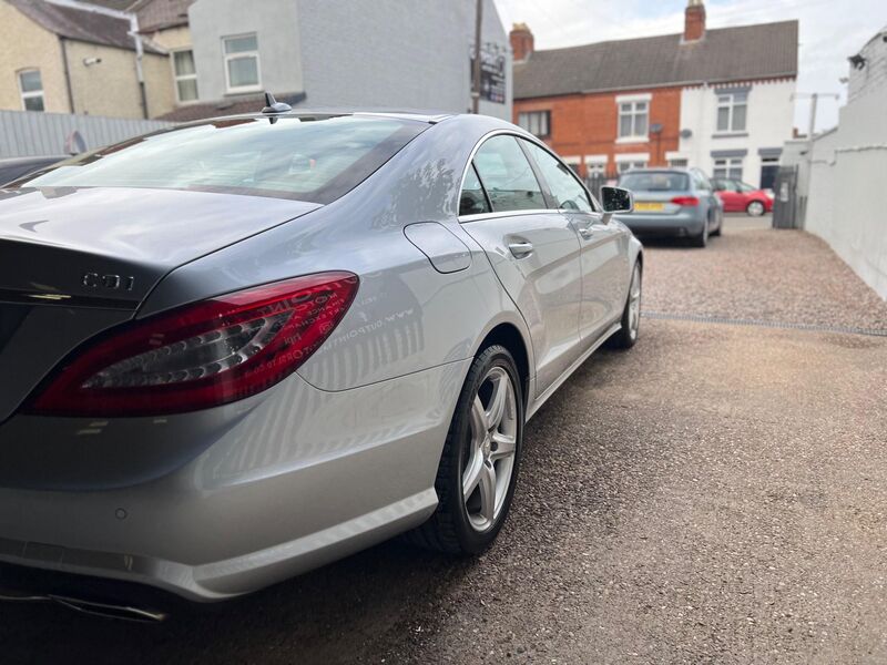 MERCEDES-BENZ CLS 3.0 CLS350 CDI V6 BlueEfficiency Sport Coupe G-Tronic+ Euro 5 4dr 2011