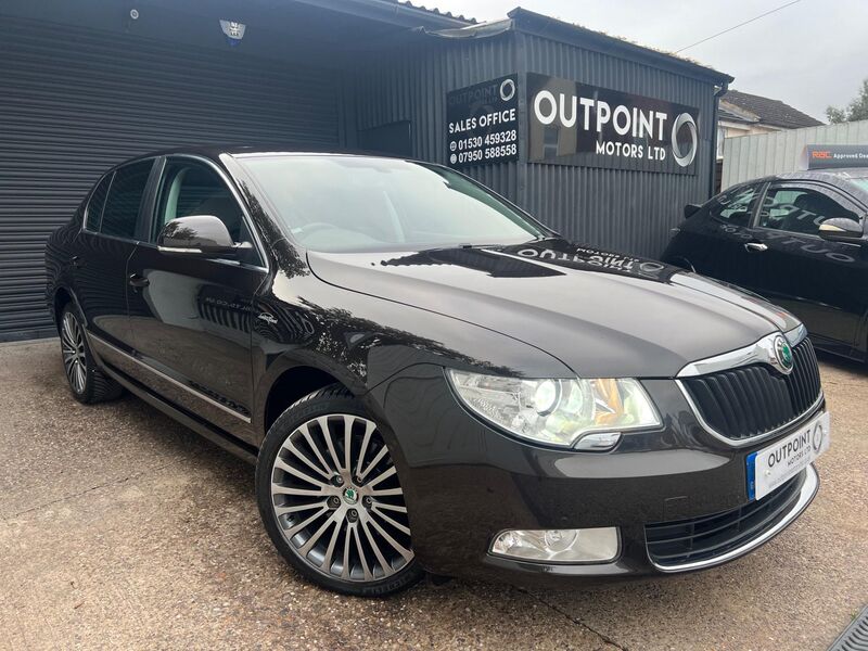 SKODA SUPERB 2.0 TDI Laurin & Klement DSG Euro 5 5dr 2012