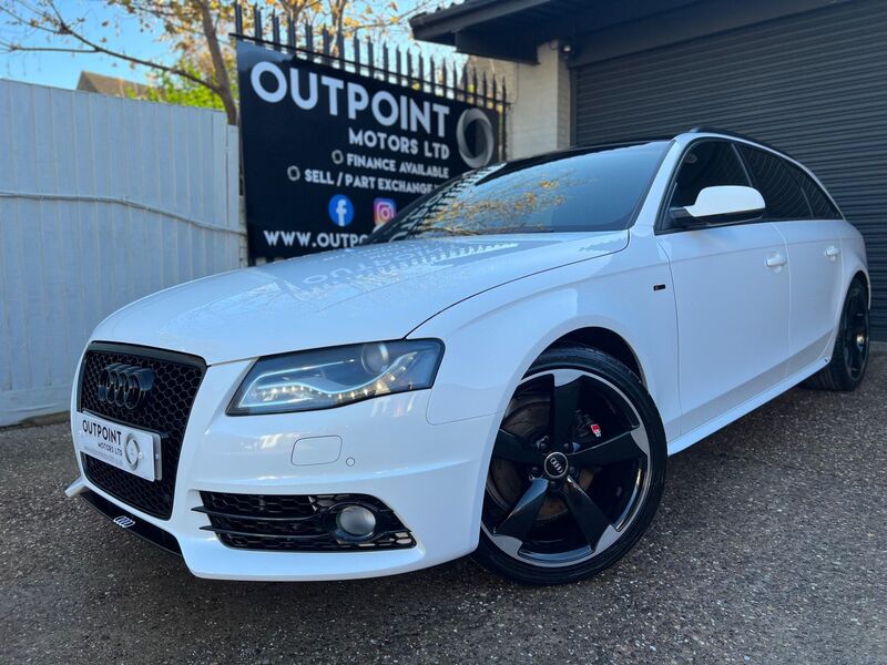 AUDI A4 AVANT 2.0 TDI Black Edition Multitronic Euro 5 5dr 2011