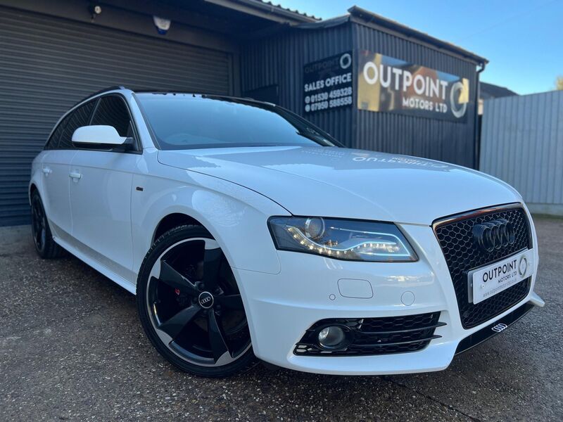 AUDI A4 AVANT 2.0 TDI Black Edition Multitronic Euro 5 5dr 2011