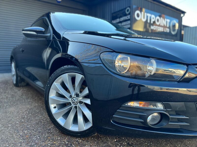 VOLKSWAGEN SCIROCCO 2.0 TDI BlueMotion Tech DSG Euro 5 (s/s) 3dr (Nav) 2014