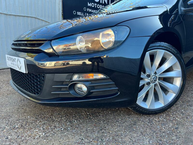 VOLKSWAGEN SCIROCCO 2.0 TDI BlueMotion Tech DSG Euro 5 (s/s) 3dr (Nav) 2014