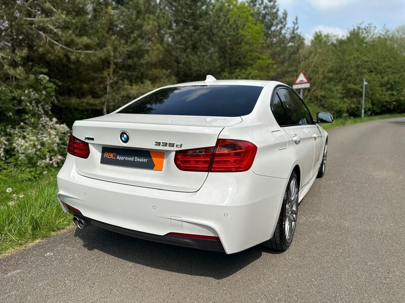 BMW 3 SERIES 3.0 335d M Sport Auto xDrive Euro 6 (s/s) 4dr 2015