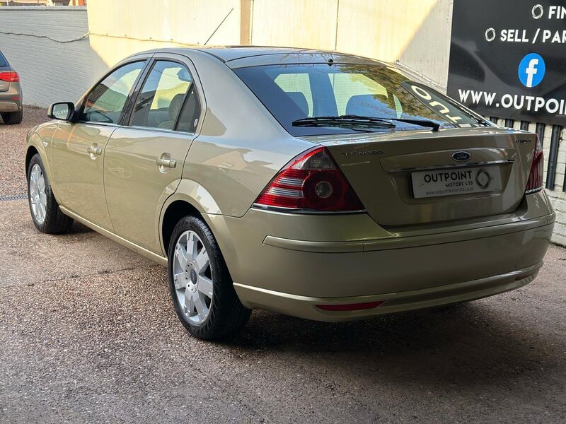 FORD MONDEO 3.0 Ghia X 5dr 2006