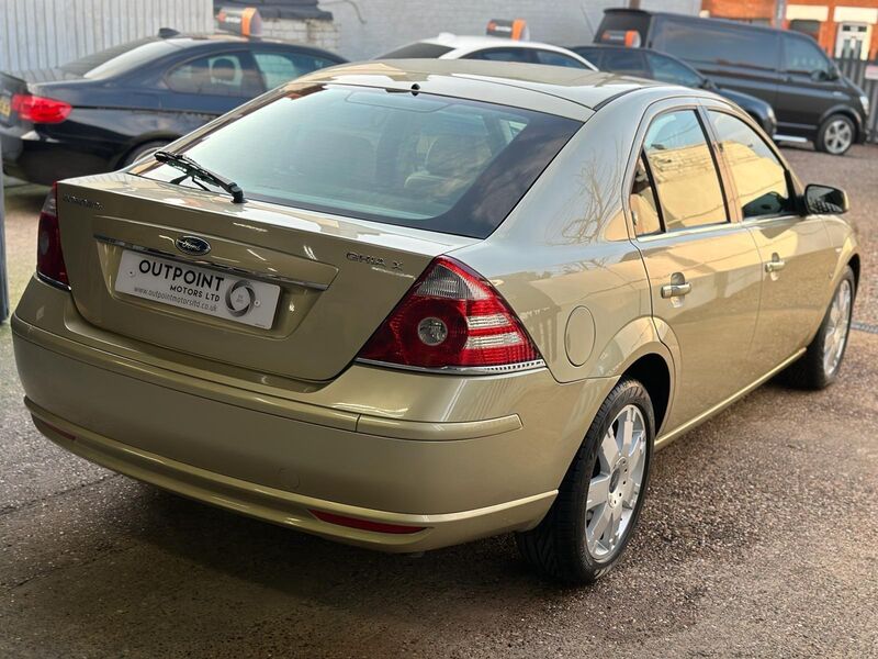 FORD MONDEO 3.0 Ghia X 5dr 2006