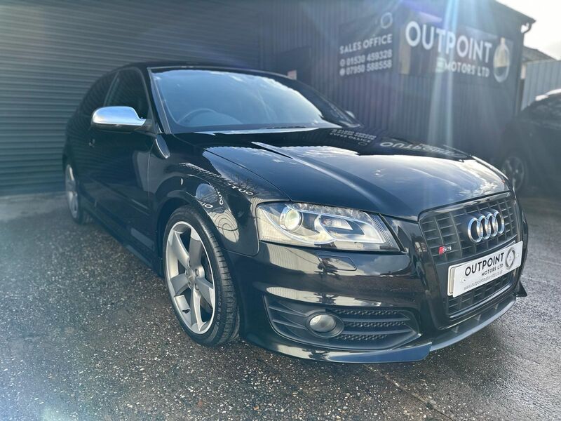 AUDI S3 2.0 TFSI Black Edition quattro Euro 5 3dr 2011