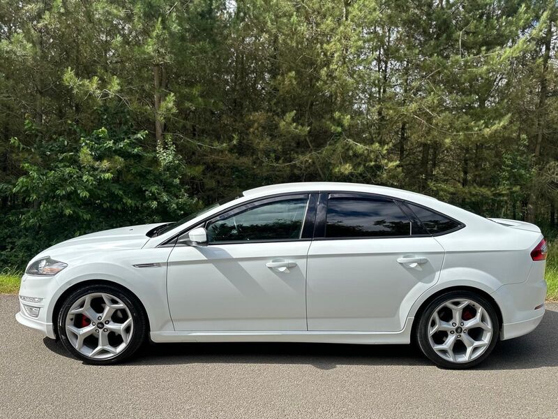 FORD MONDEO 2.2 TDCi Titanium X Sport Euro 5 5dr 2013