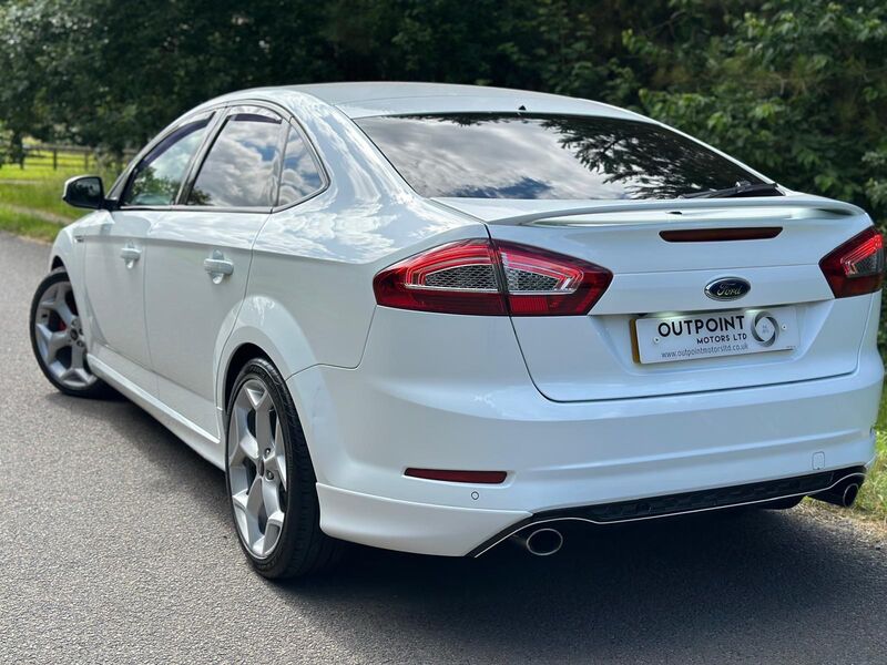 FORD MONDEO 2.2 TDCi Titanium X Sport Euro 5 5dr 2013