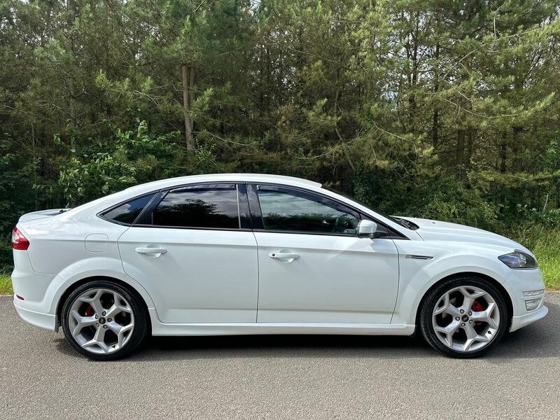 FORD MONDEO 2.2 TDCi Titanium X Sport Euro 5 5dr 2013