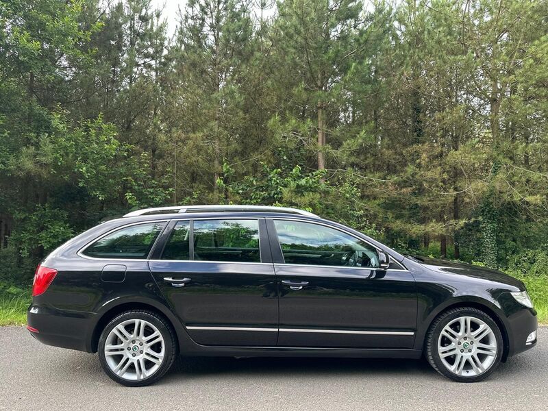 SKODA SUPERB 2.0 TDI Elegance DSG 4WD Euro 5 5dr 2012