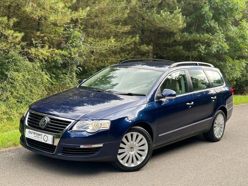 VOLKSWAGEN PASSAT 2.0 TDI Highline Plus DSG Euro 5 5dr 2010