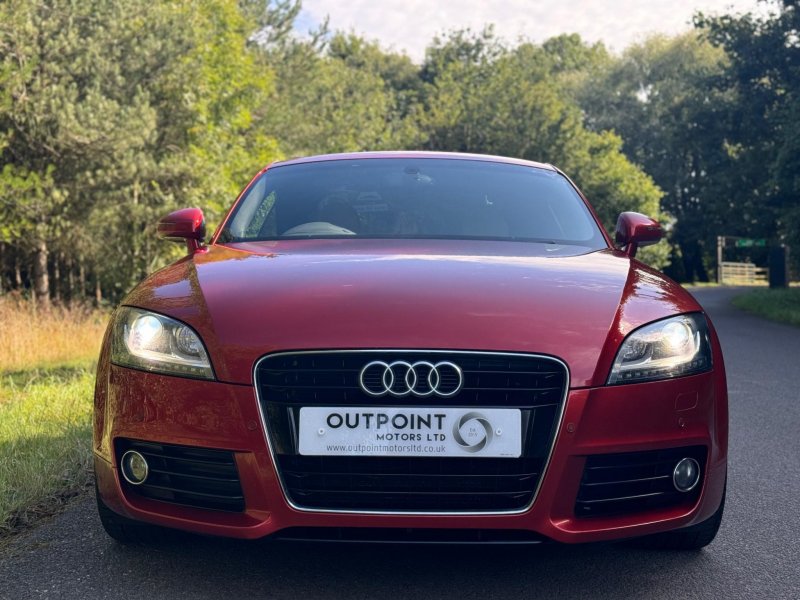 AUDI TT 2.0 TFSI Sport Euro 5 (s/s) 3dr 2011