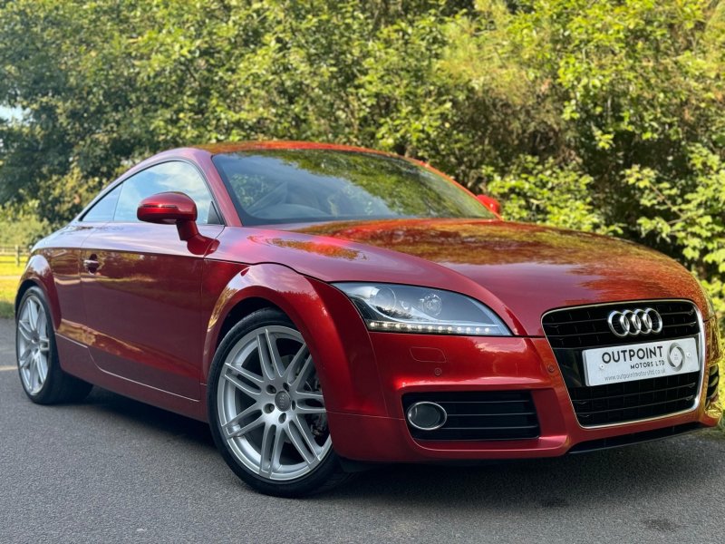 AUDI TT 2.0 TFSI Sport Euro 5 (s/s) 3dr 2011