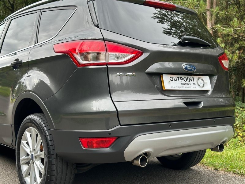 FORD KUGA 2.0 TDCi Titanium 2WD Euro 6 (s/s) 5dr 2016