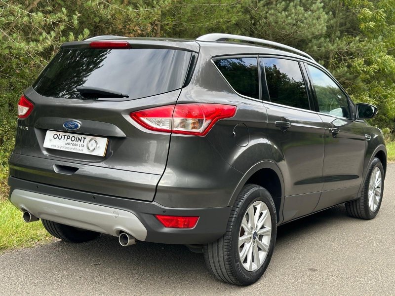 FORD KUGA 2.0 TDCi Titanium 2WD Euro 6 (s/s) 5dr 2016