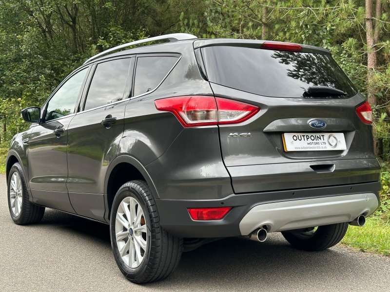 FORD KUGA 2.0 TDCi Titanium 2WD Euro 6 (s/s) 5dr 2016