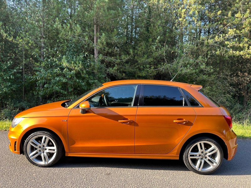 AUDI A1 1.4 TFSI S line Sportback Euro 5 (s/s) 5dr 2012