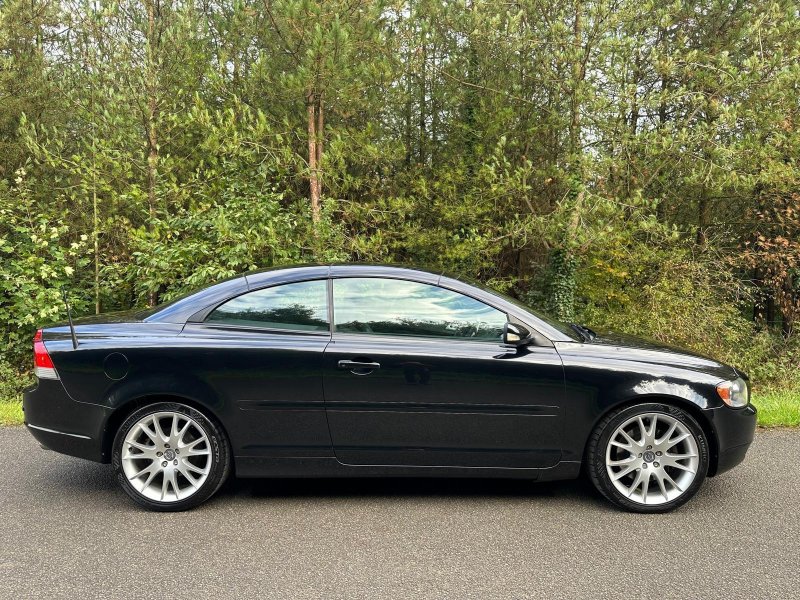 VOLVO C70 2.4 D5 SE Lux Geartronic 2dr 2007