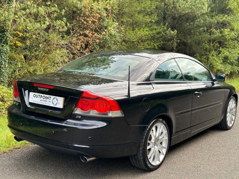 VOLVO C70 2.4 D5 SE Lux Geartronic 2dr 2007