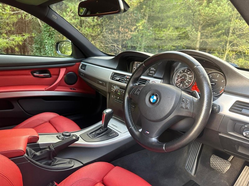 BMW 3 SERIES 3.0 325d M Sport Steptronic Euro 5 2dr 2012