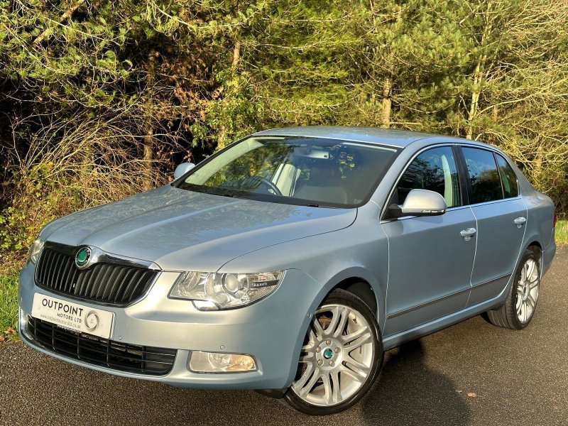 SKODA SUPERB 2.0 TDI Elegance DSG Euro 5 5dr 2013