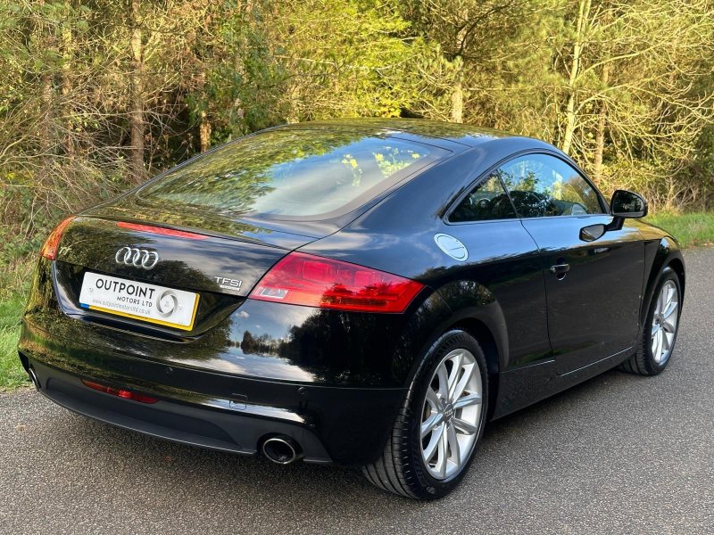 AUDI TT 2.0 TFSI Sport S Tronic quattro Euro 5 (s/s) 3dr 2011