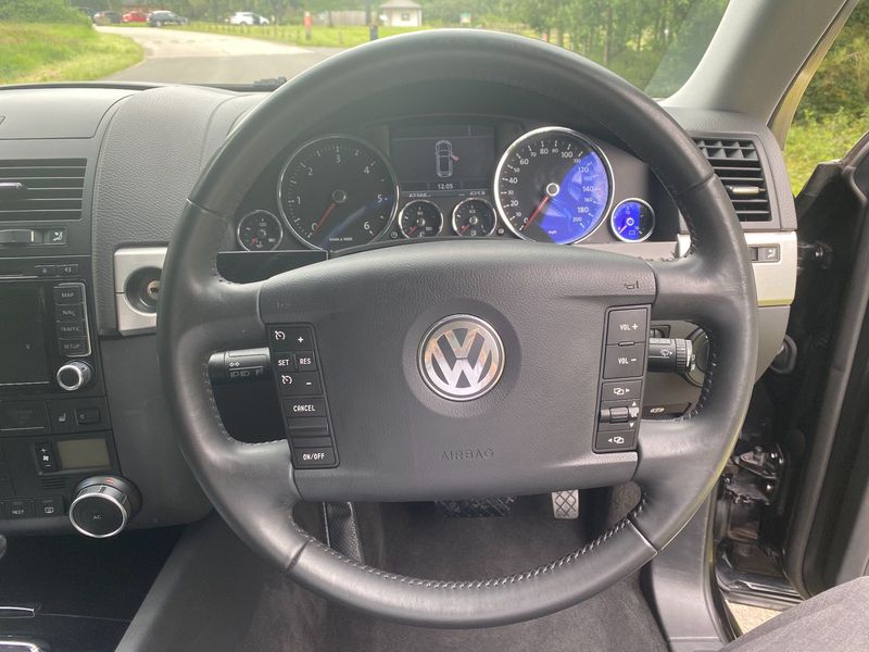 VOLKSWAGEN TOUAREG 3.0 TDI V6 Altitude 5dr 2008