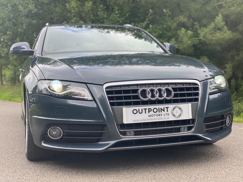 AUDI A4 AVANT 2.0 TDI S line Multitronic 5dr 2009