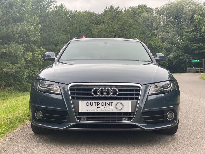 AUDI A4 AVANT 2.0 TDI S line Multitronic 5dr 2009