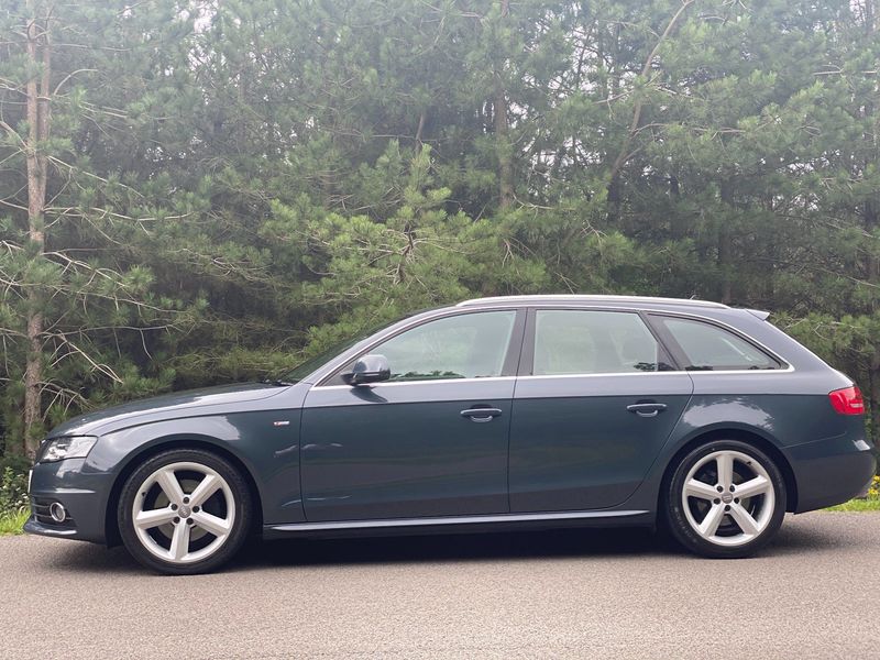 AUDI A4 AVANT 2.0 TDI S line Multitronic 5dr 2009