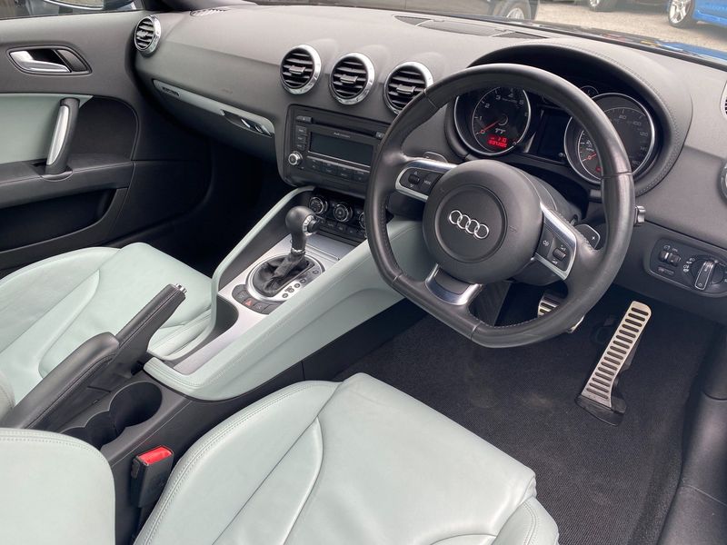 AUDI TT 3.2 TFSI S Tronic quattro 2dr 2007