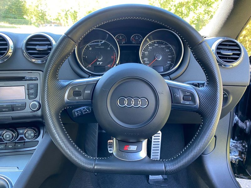 AUDI TT 2.0 TD S line Special Edition 2dr 2010