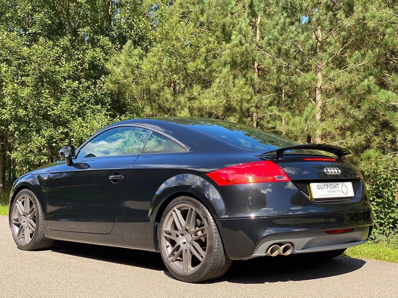 AUDI TT 2.0 TD S line Special Edition 2dr 2010