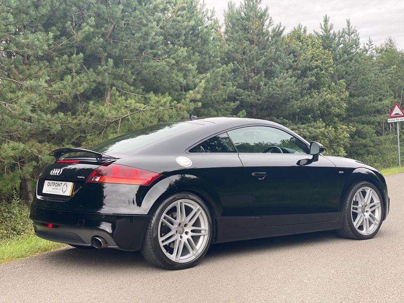 AUDI TT 3.2 TFSI S line Special Edition S Tronic 2dr 2010