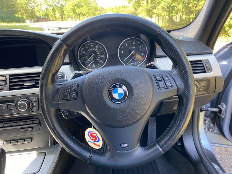 BMW 3 SERIES 3.0 325d M Sport 4dr 2011