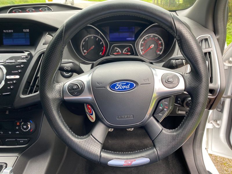 FORD FOCUS 2.0 T ST-3 5dr 2013