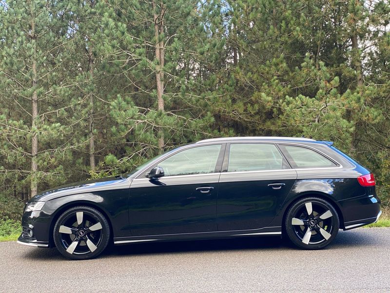 AUDI A4 AVANT 2.0 TDI Dynamik quattro 5dr 2012