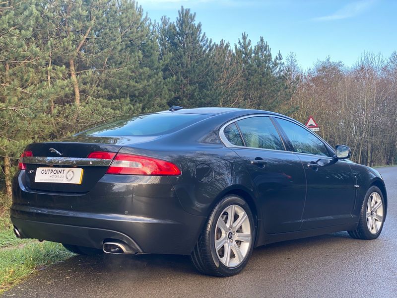 JAGUAR XF 3.0 V6 Luxury 4dr 2010