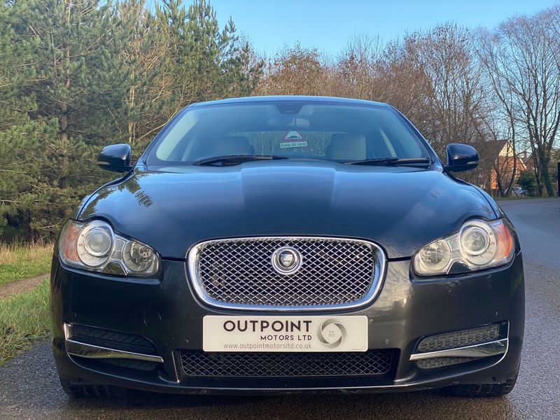 JAGUAR XF 3.0 V6 Luxury 4dr 2010