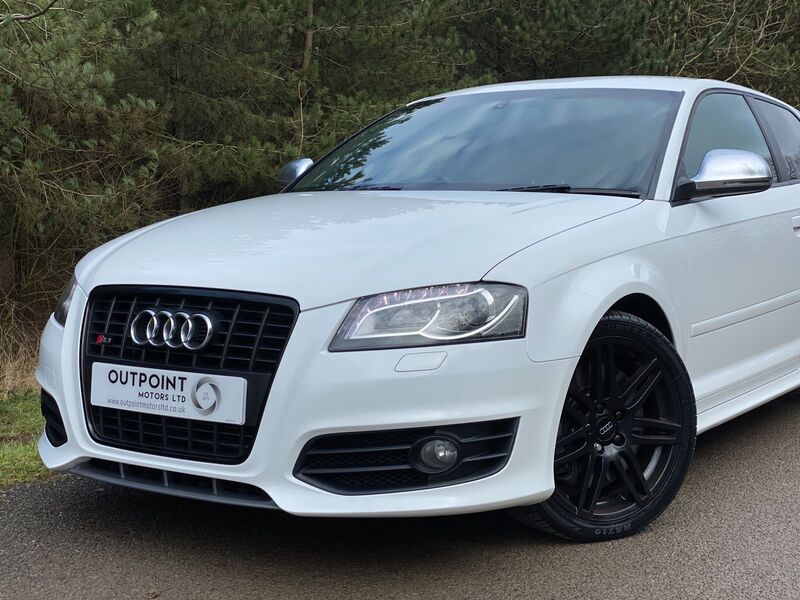 AUDI S3 2.0 TFSI Black Edition quattro 3dr 2010