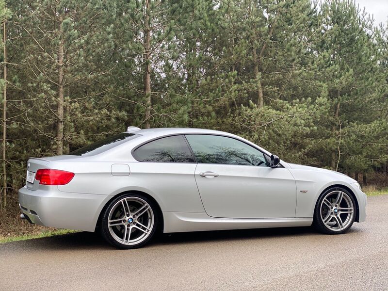 BMW 3 SERIES 2.0 320d Sport Plus Edition 2dr 2012