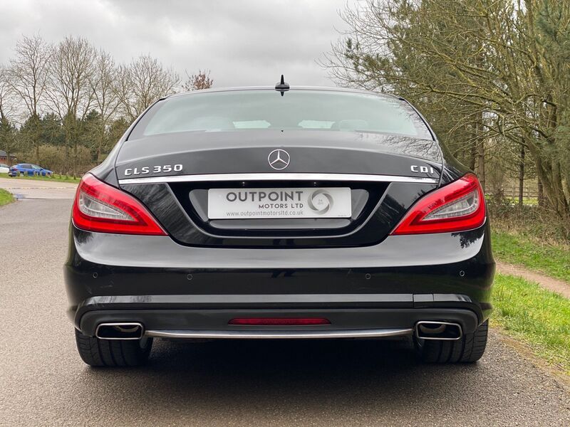 MERCEDES-BENZ CLS 3.0 CLS350 BlueEFFICIENCY AMG Sport 7G-Tronic Plus 4dr 2013