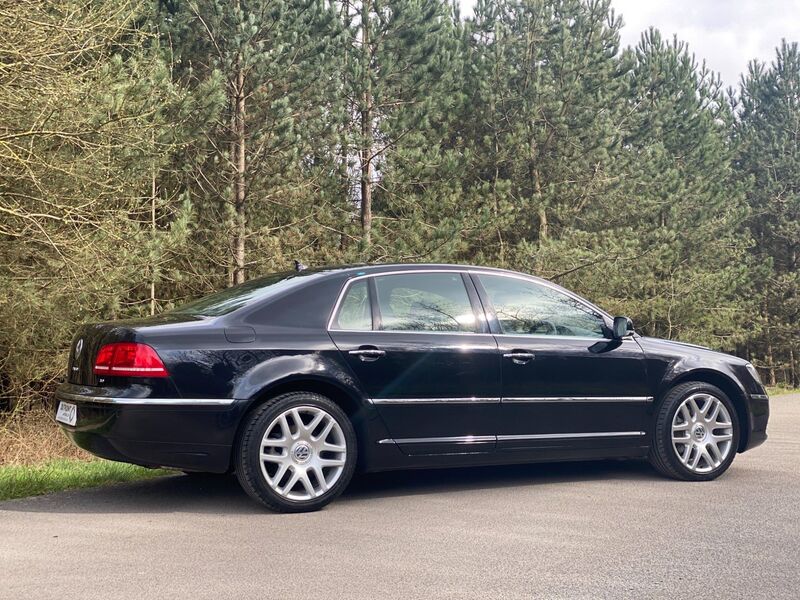 VOLKSWAGEN PHAETON 3.0 TDI V6 4MOTION 4dr 2011