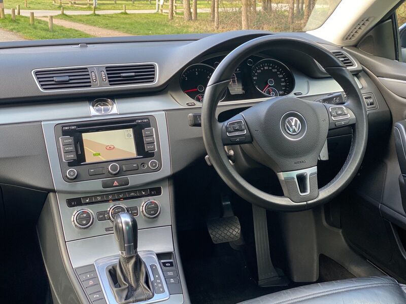 VOLKSWAGEN CC 2.0 TDI BlueMotion Tech GT DSG 4dr 2012