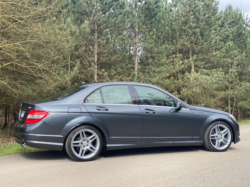 MERCEDES-BENZ C CLASS 3.0 C320 CDI Sport 7G-Tronic 4dr 2009