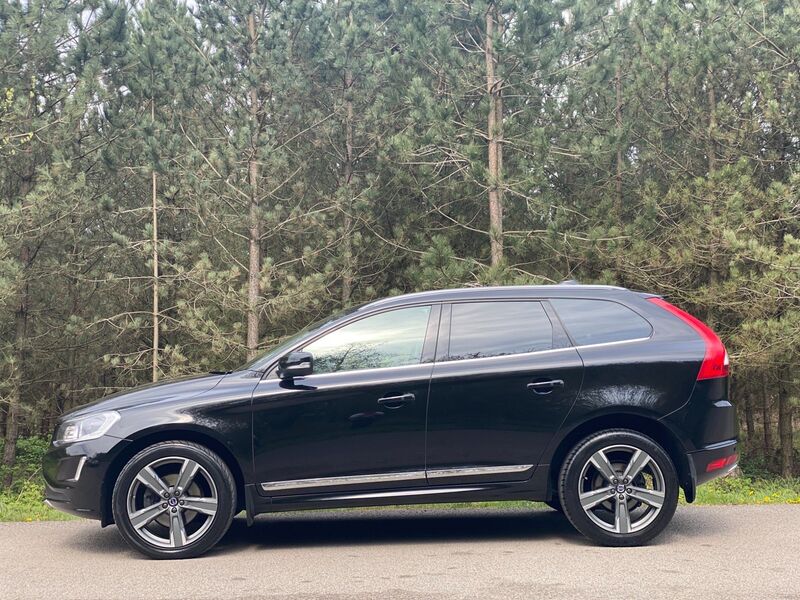 VOLVO XC60 2.4 D5 SE Lux Nav Geartronic AWD ss 5dr 2016