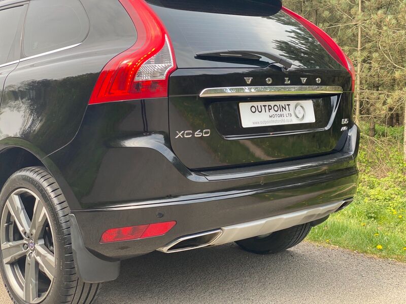 VOLVO XC60 2.4 D5 SE Lux Nav Geartronic AWD ss 5dr 2016