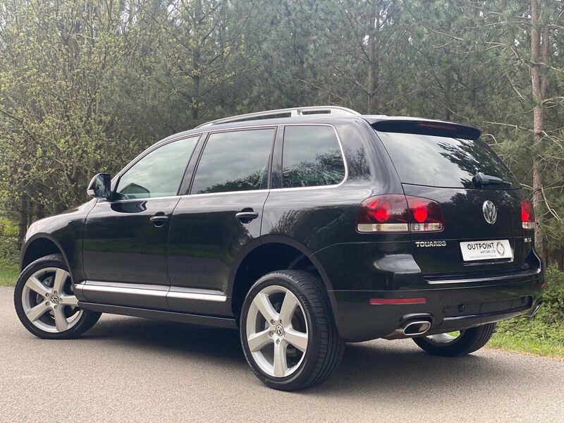 VOLKSWAGEN TOUAREG 3.0 TDI V6 DPF Altitude 5dr 2010