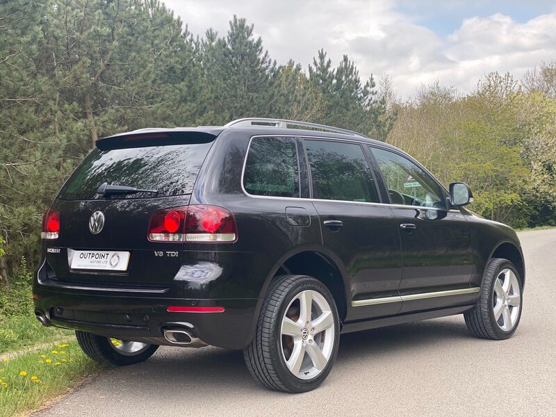 VOLKSWAGEN TOUAREG 3.0 TDI V6 DPF Altitude 5dr 2010