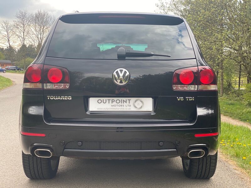 VOLKSWAGEN TOUAREG 3.0 TDI V6 DPF Altitude 5dr 2010